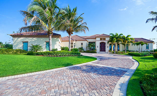 Best Commercial Driveway Pavers  in Miami Heights, OH